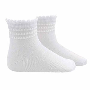 גרבי קרסול חגיגיים בסיומת עיטור סריגת כדורים